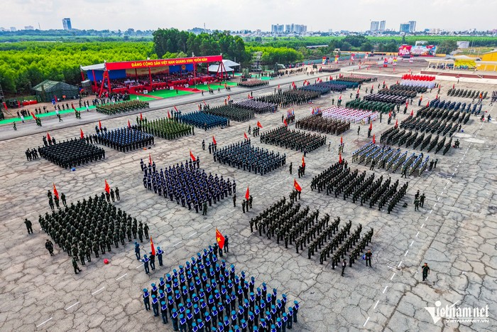 490066293_10223172140532065_8020981912086240654_n-Copy