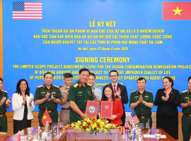 CHUNG TAY KHẮC PHỤC HẬU QUẢ CHIẾN TRANH - Lễ ký kết Thỏa thuận Dự án phạm vi hạn chế (LSPA) giữa Bộ Quốc phòng Việt Nam và Đại sứ quán Hoa Kỳ